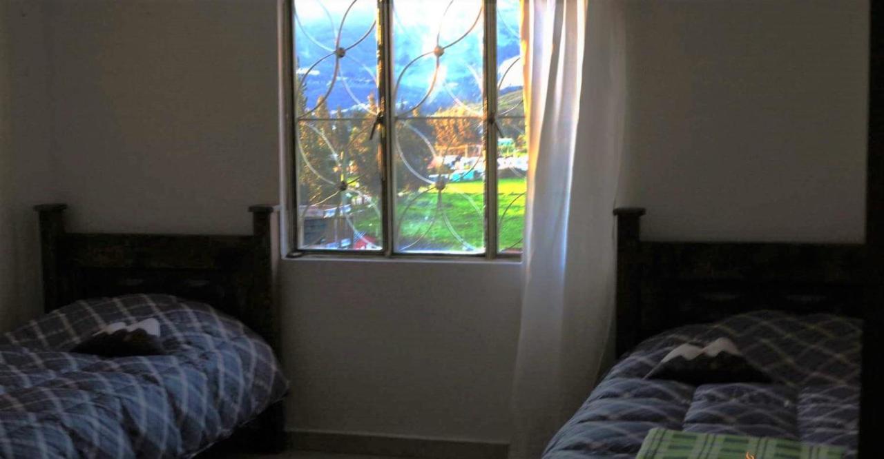 Hostal Casa Lantana ซูเอสกา ภายนอก รูปภาพ