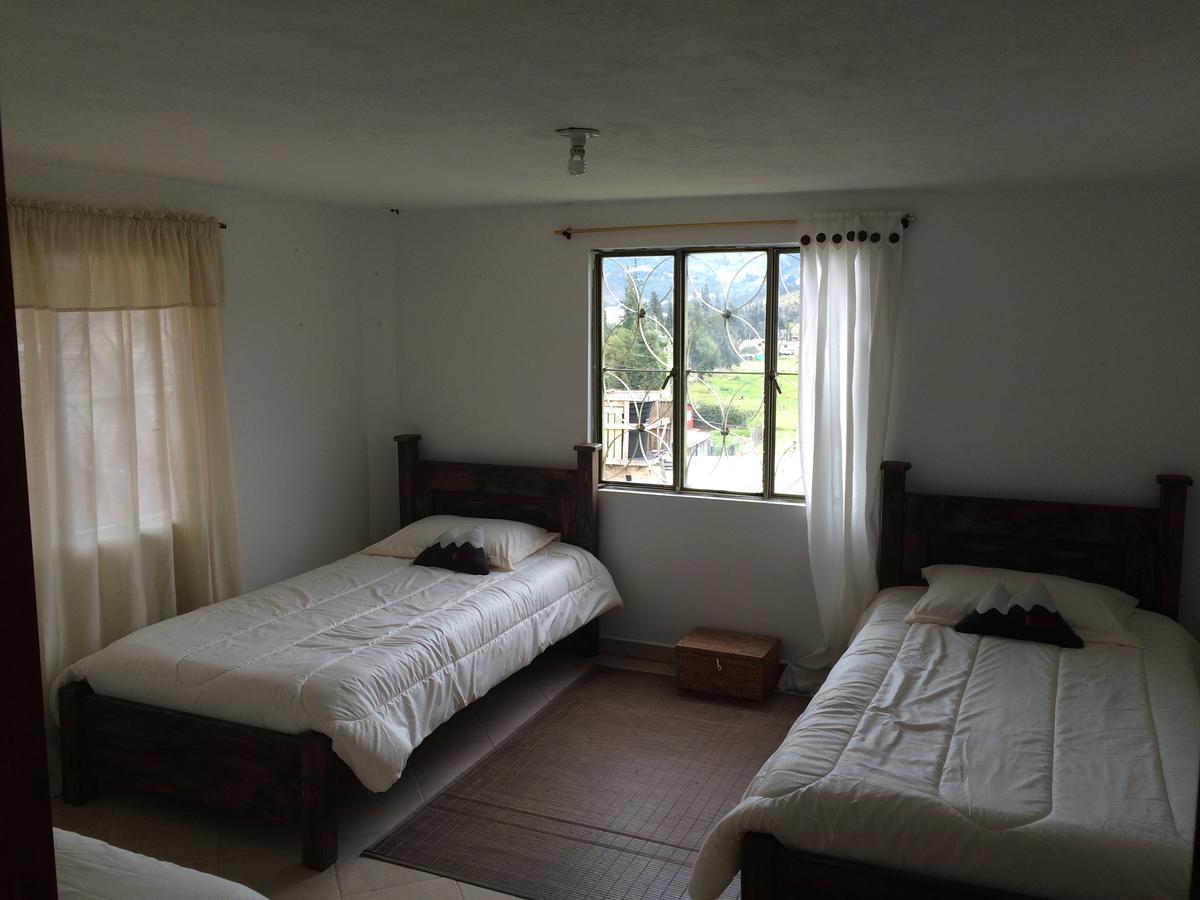 Hostal Casa Lantana ซูเอสกา ภายนอก รูปภาพ