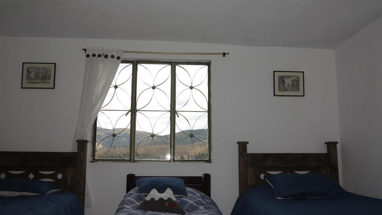 Hostal Casa Lantana ซูเอสกา ภายนอก รูปภาพ